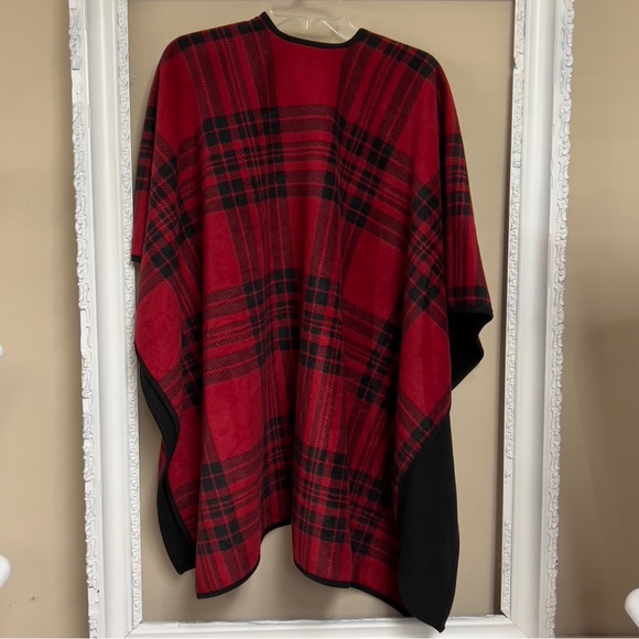 Woolrich poncho, reversible wrap - Picture 2 of 4